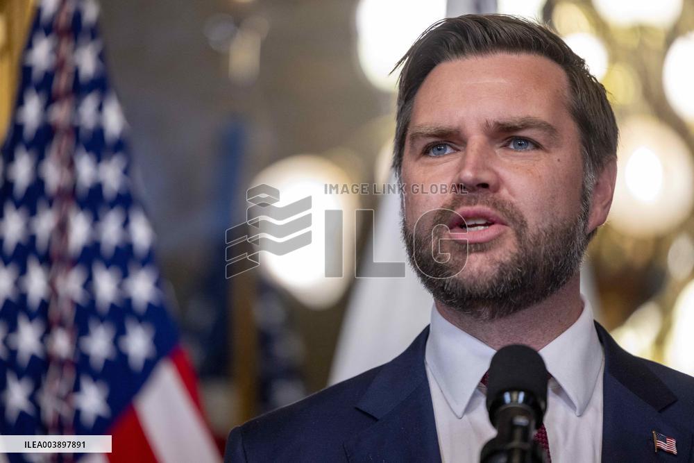 Vice President JD Vance swears in John Ratcliffe as Director of the Central Intelligence Agency