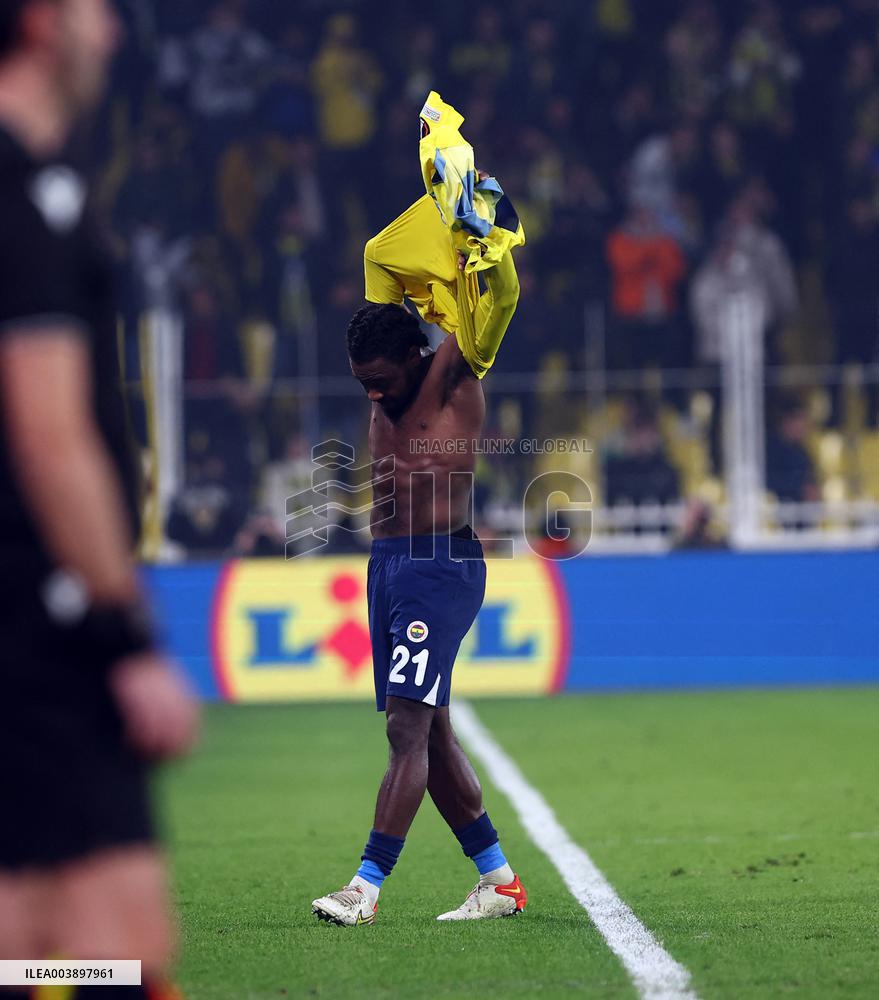 UEFA Europa League - Fenerbahce vs Olympique Lyonnais