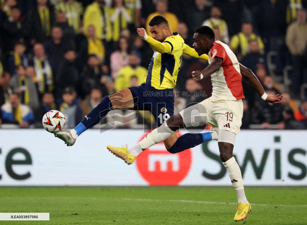 UEFA Europa League - Fenerbahce vs Olympique Lyonnais