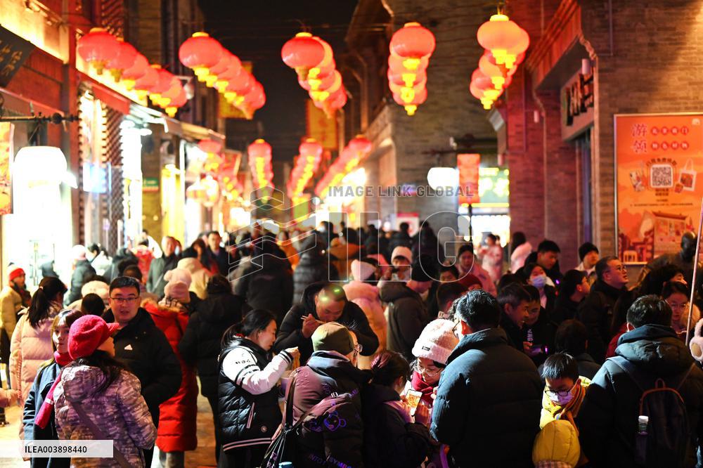 Qianmen Street Tour in Beijing