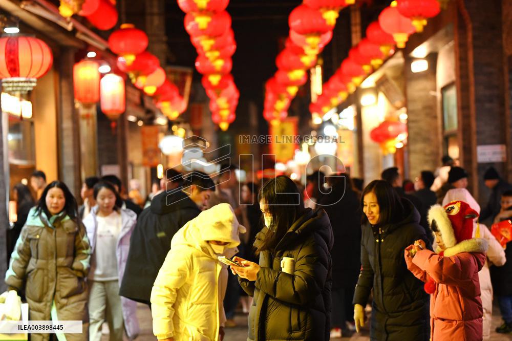 Qianmen Street Tour in Beijing