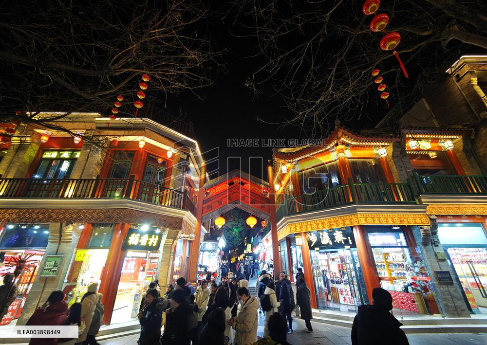 Qianmen Street Tour in Beijing