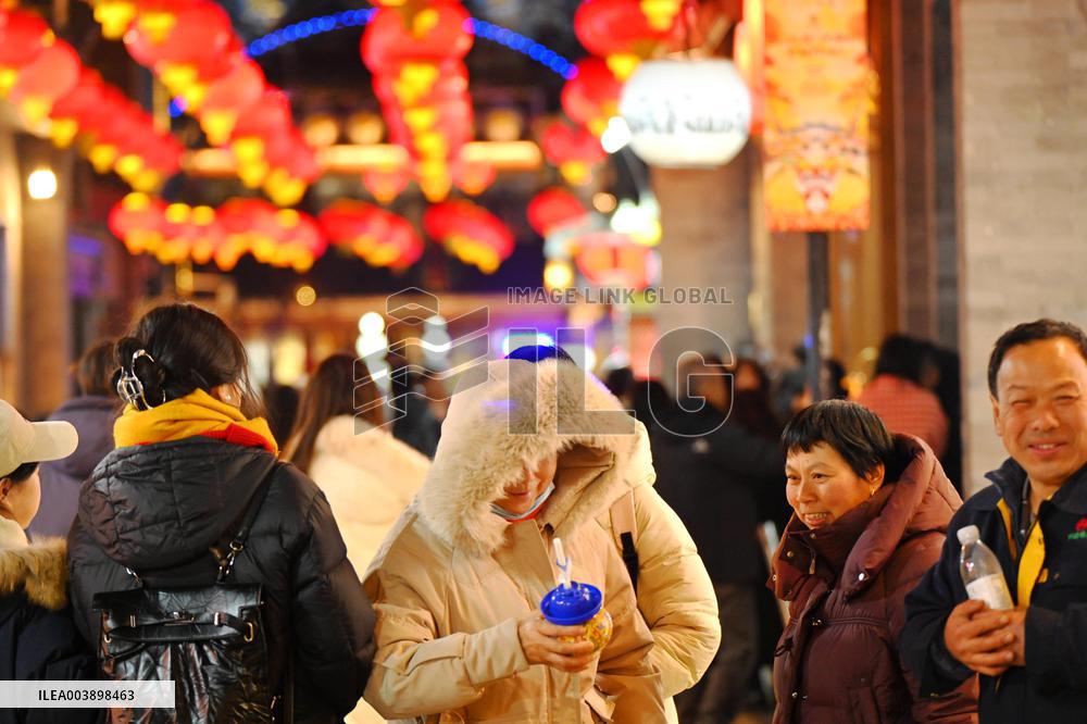 Qianmen Street Tour in Beijing