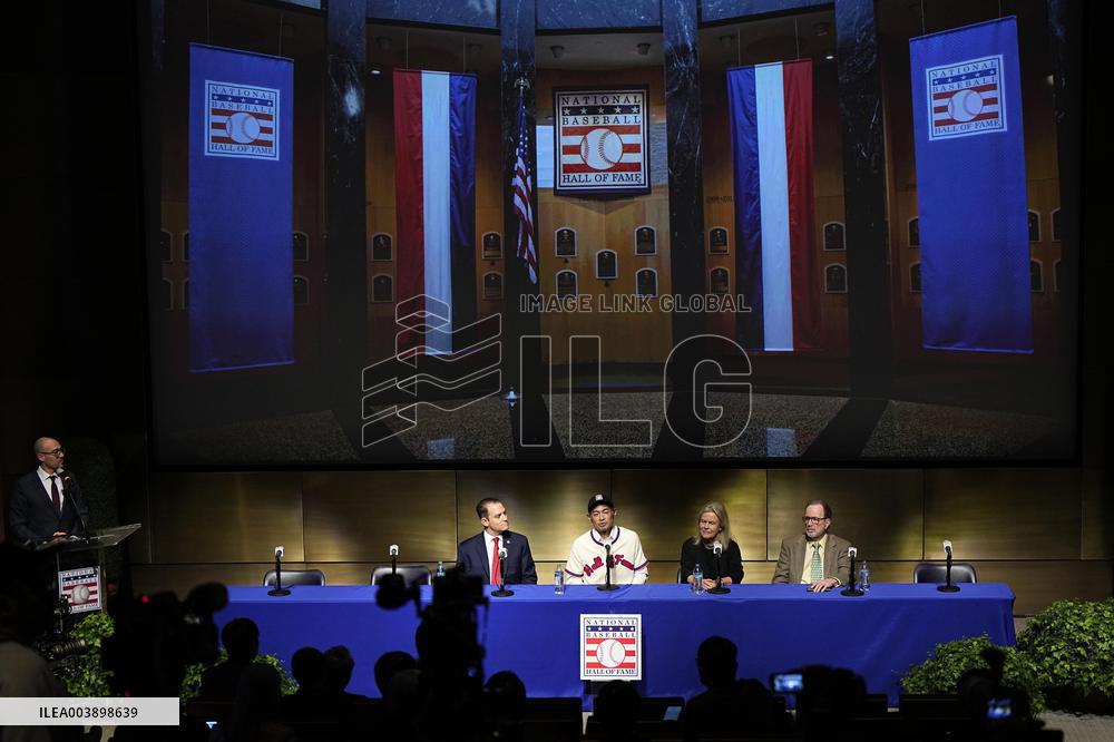Baseball: Ichiro at press conference