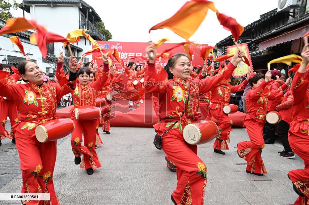 Folk Custom Performance in Taicang