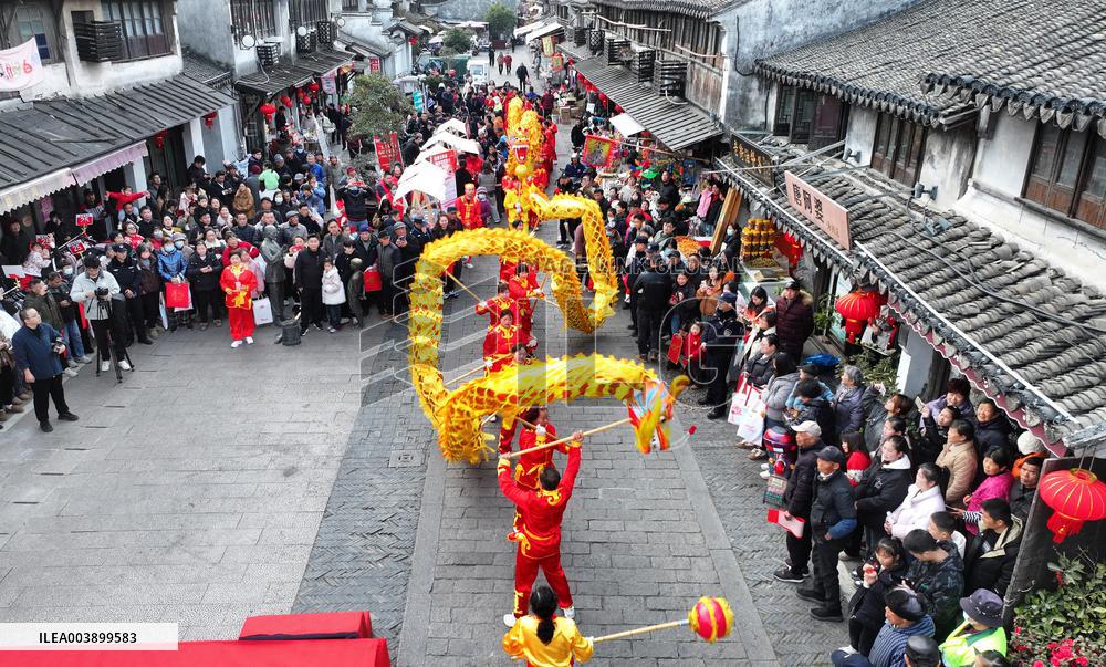 Folk Custom Performance in Taicang