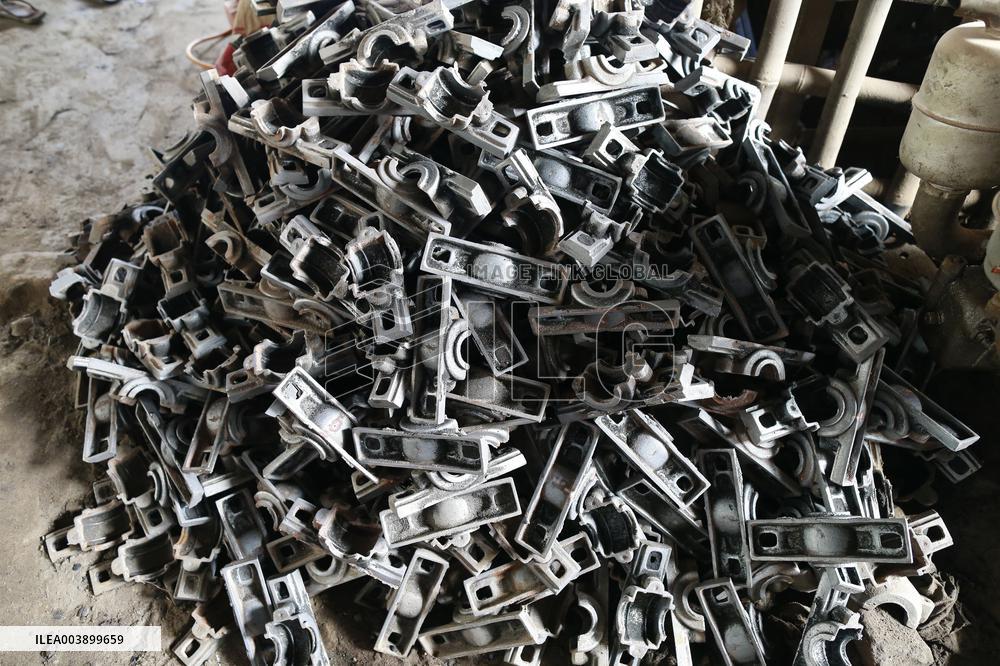 Unsafe Labor Practices Among Metal Workers - Bangladesh