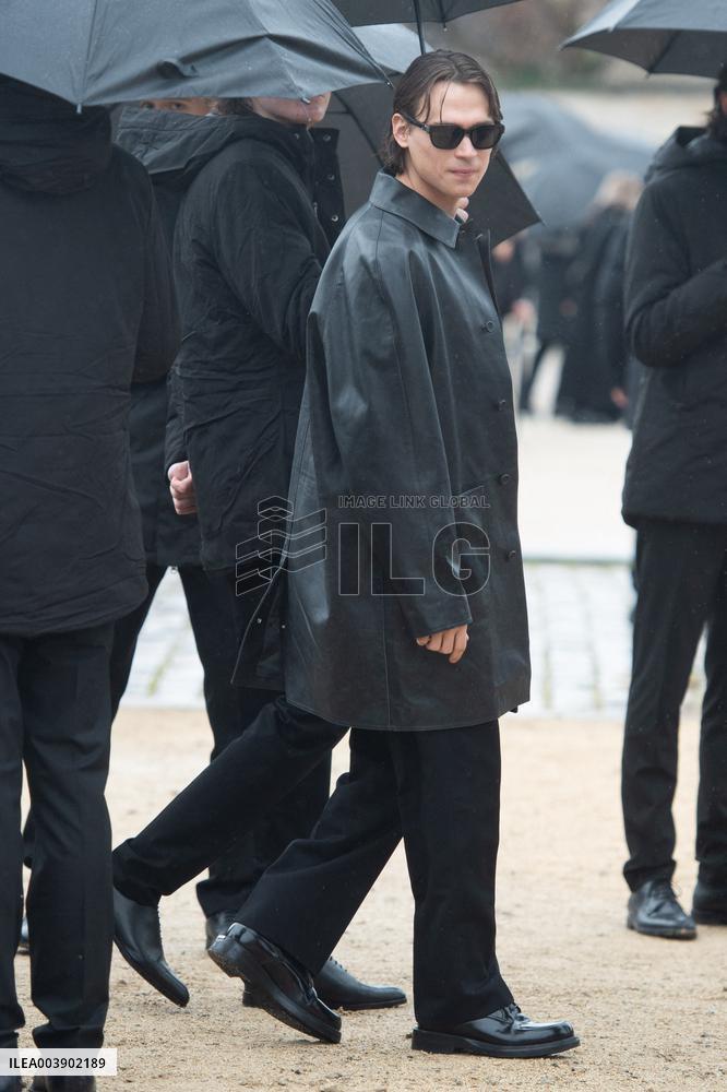 PFW Dior Homme Arrivals