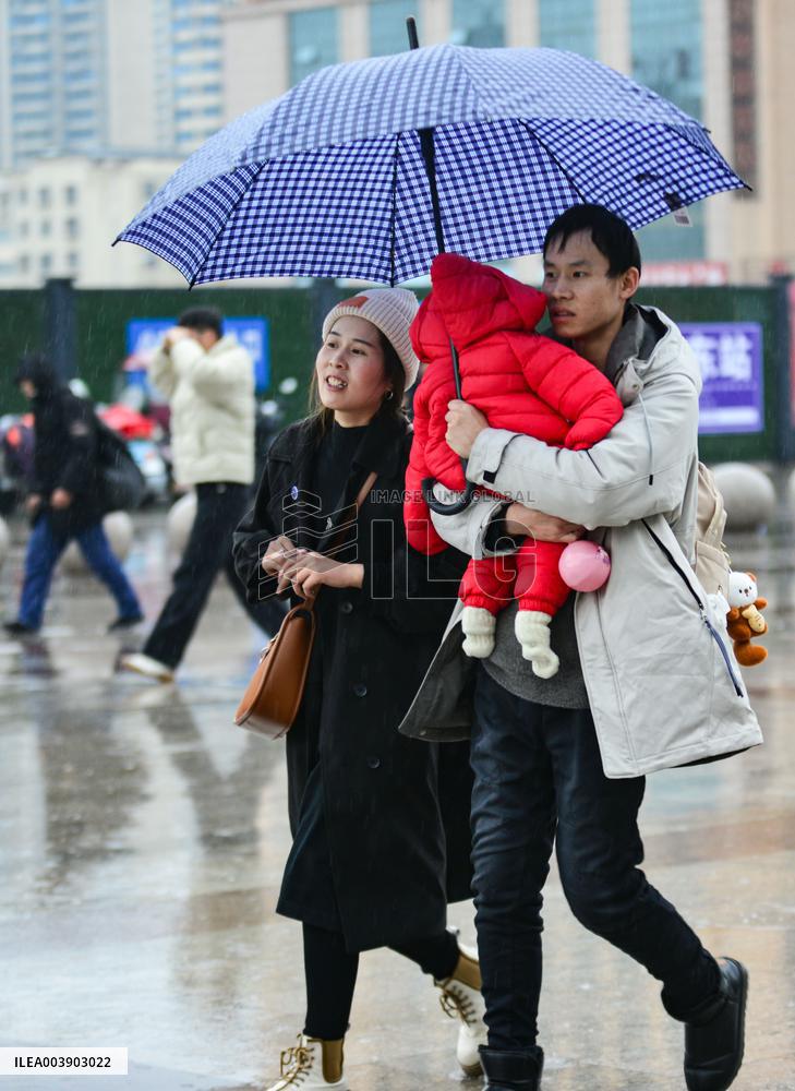 Chinese People Come Home From All Over The World for the Spring Festival