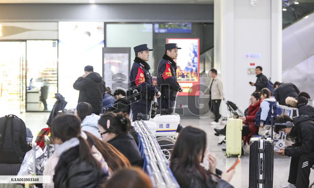 Spring Festival Holiday Return Peak in Huai'an