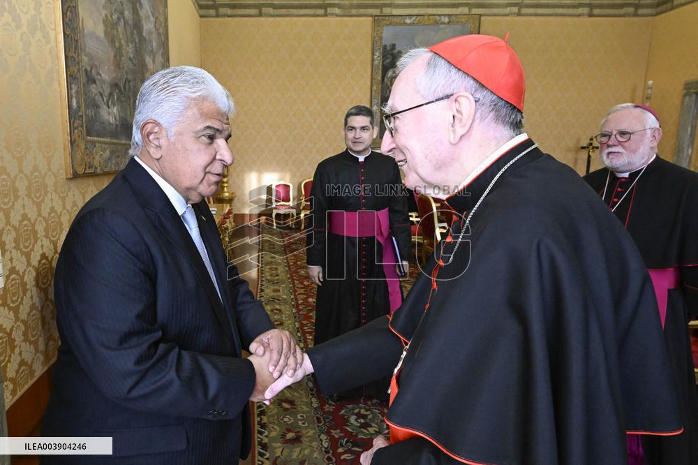 Pope Francis meets with H.E. Mr. Jose Raul Mulino Quintero - Vatican