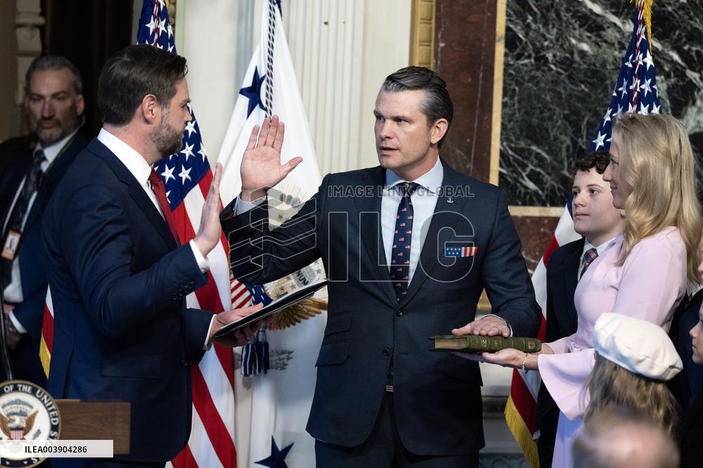 VP Vance Swears-In Pete Hegseth as US Secretary of Defense