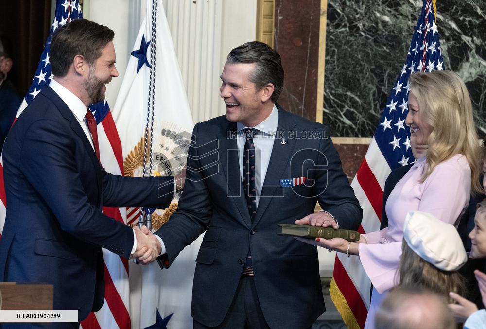 VP Vance Swears-In Pete Hegseth as US Secretary of Defense