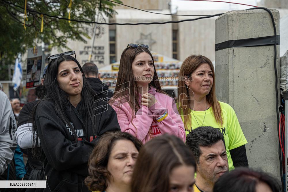 Israeli Supporters And Relatives Of Hostages Gather In Tel Aviv