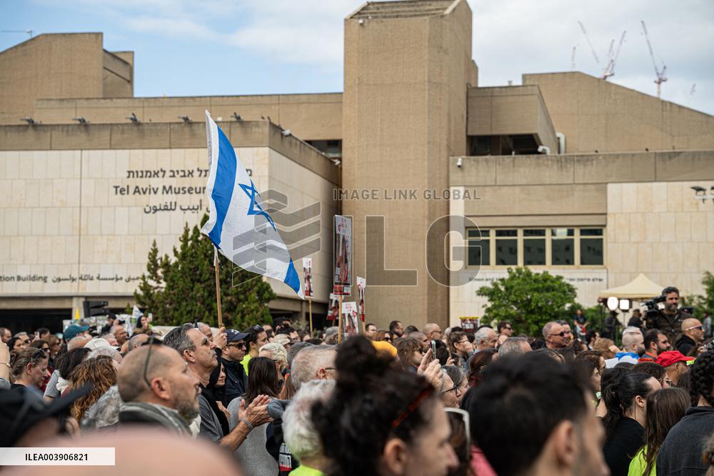 Israeli Supporters And Relatives Of Hostages Gather In Tel Aviv