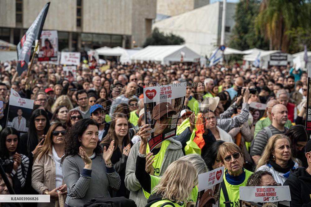 Israeli Supporters And Relatives Of Hostages Gather In Tel Aviv