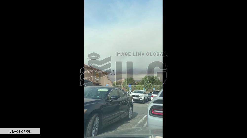 US: Hughes Fire Breaks Out Near Lake Castaic, Prompting Evacuation Of Thousands 6