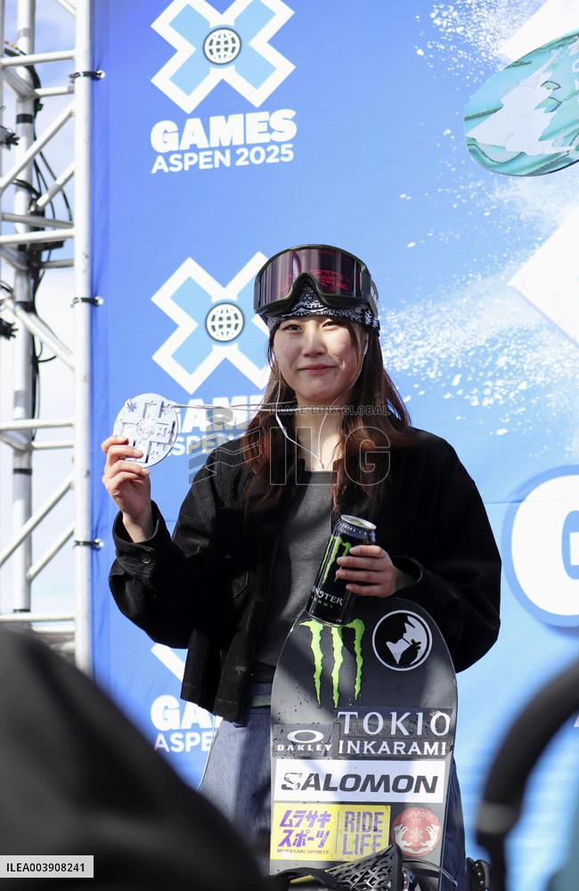 Snowboarding: X Games