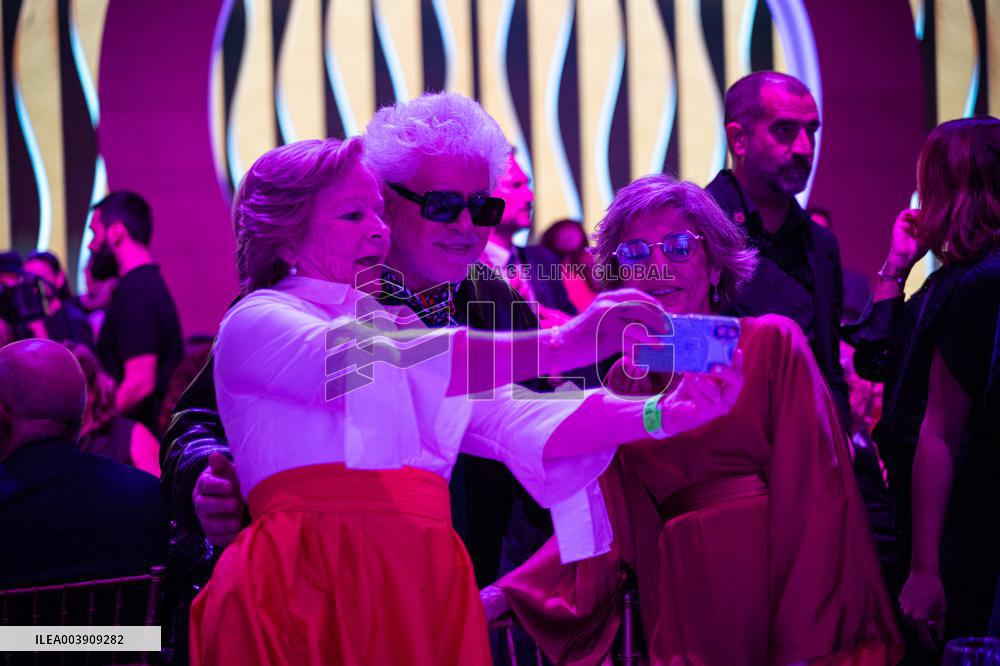 Pedro Almodovar Wins Feroz Award - Spain