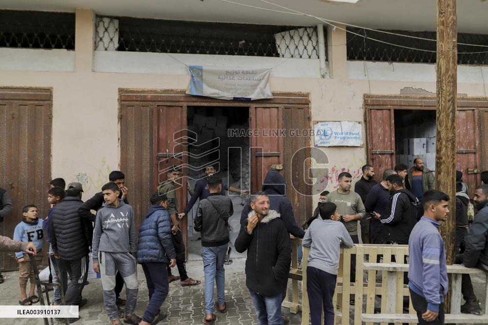 Distribution Of Humanitarian Aid In Gaza