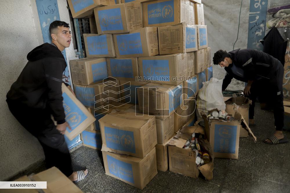 Distribution Of Humanitarian Aid In Gaza