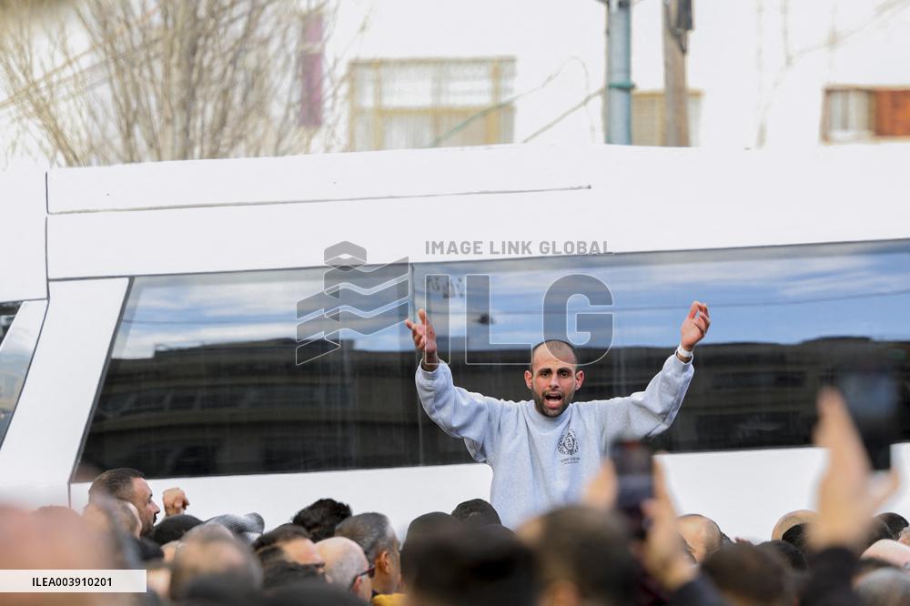 Second Batch Of Palestinian Prisoners Arrive In Ramallah