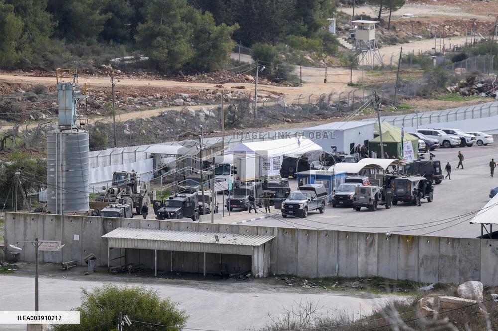 Second Batch Of Palestinian Prisoners Arrive In Ramallah