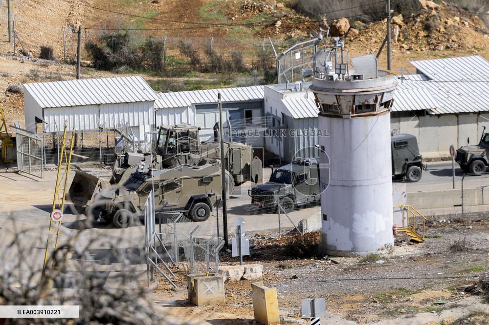 Second Batch Of Palestinian Prisoners Arrive In Ramallah