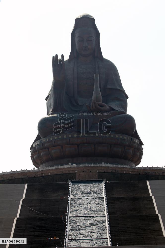World's Highest Nanhai Guanyin Sitting Statue