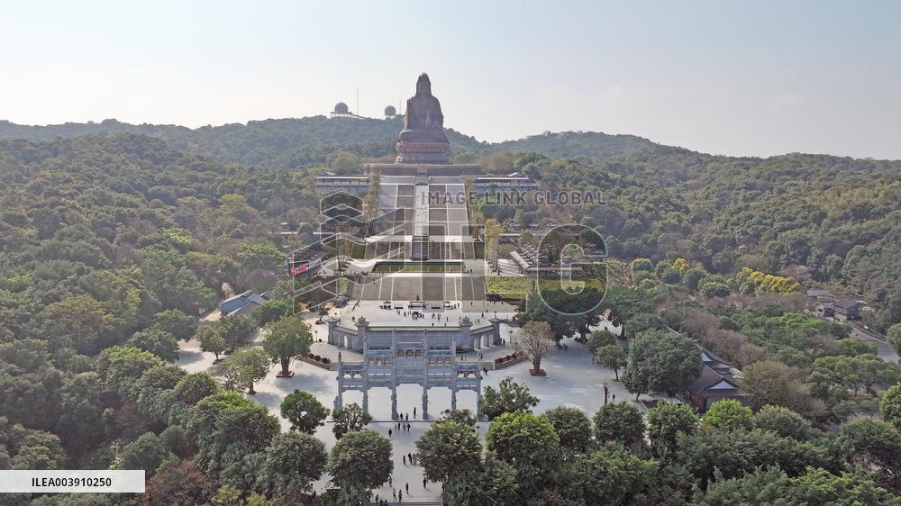 World's Highest Nanhai Guanyin Sitting Statue
