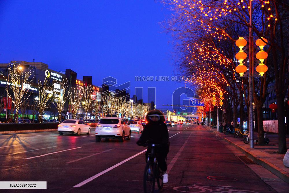 Spring Festival Atmosphere in Beijing
