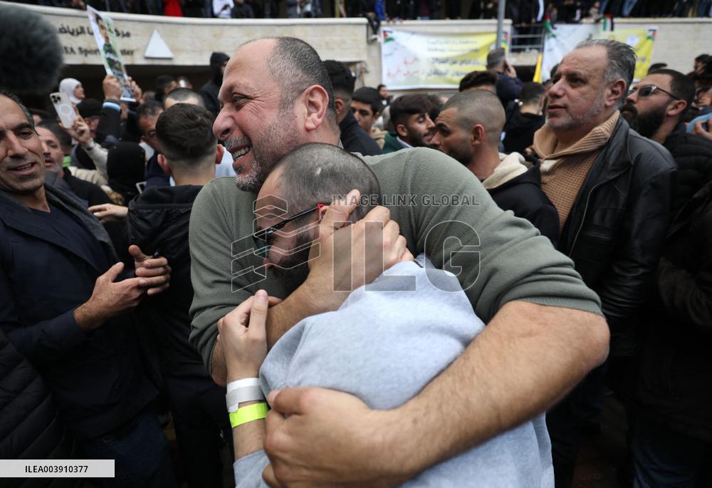 Second Batch Of Palestinian Prisoners Arrive In Ramallah