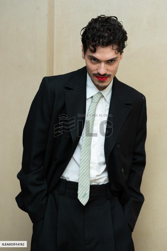 PFW Jacquemus Photocall