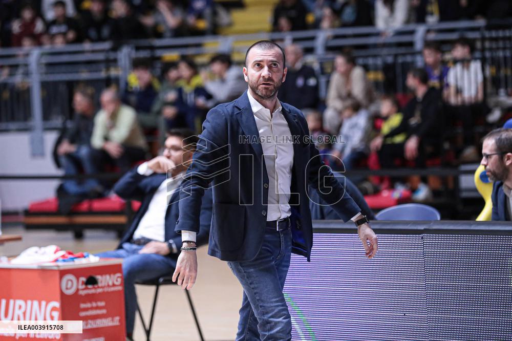 BASKET - Serie A2 - Reale Mutua Basket Torino vs Sella Cento