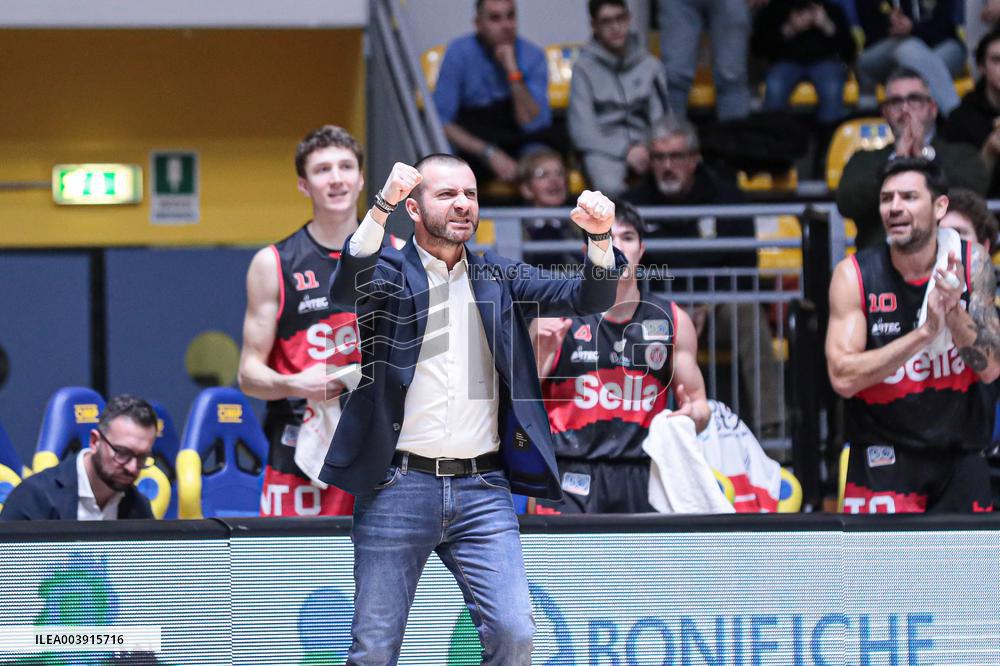 BASKET - Serie A2 - Reale Mutua Basket Torino vs Sella Cento