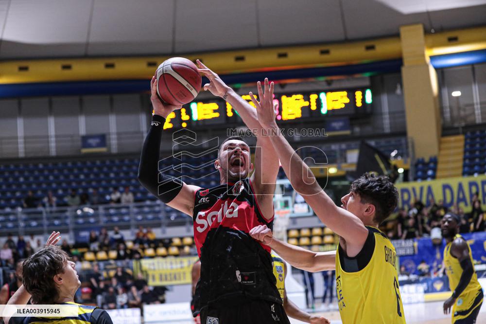 BASKET - Serie A2 - Reale Mutua Basket Torino vs Sella Cento