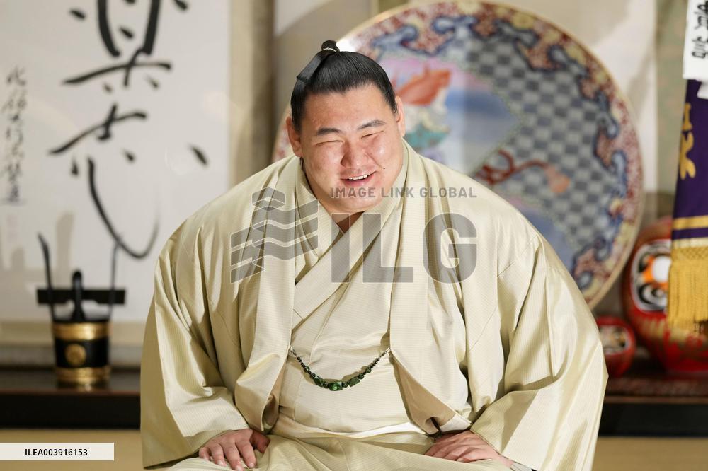 Sumo: New Year Grand Sumo Tournament