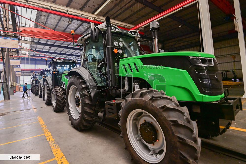 A Ample Power Tactor Manufacturing Company in Qingzhou