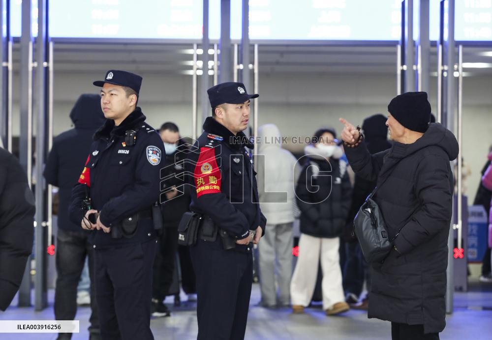 Spring Festival Return Peak in Huai'an