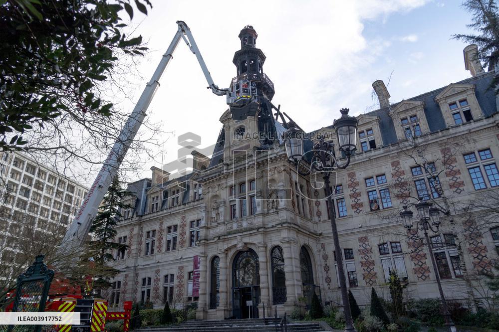 City Town Hall of the 12th arrondissement caught fire - Paris AJ