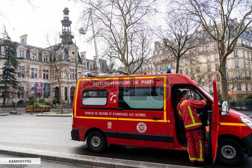 City Town Hall of the 12th arrondissement caught fire - Paris AJ