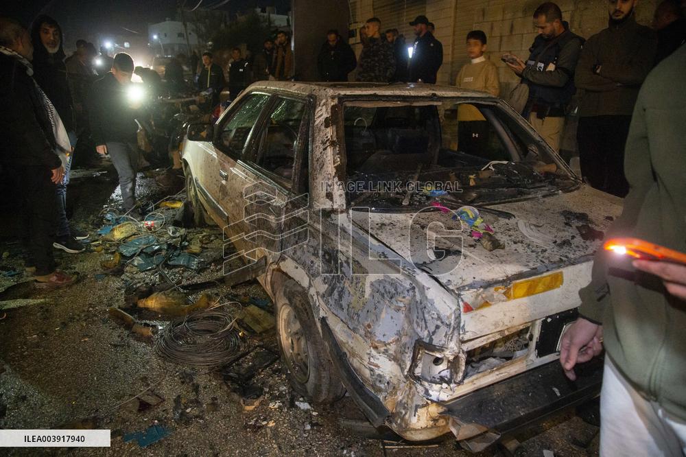 Israeli Airstrike Targets Vehicle in Qabatiya, Kills Two - Jenin
