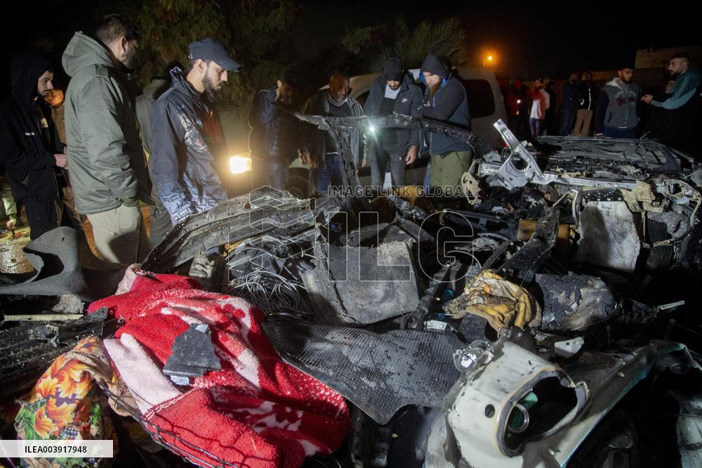 Israeli Airstrike Targets Vehicle in Qabatiya, Kills Two - Jenin