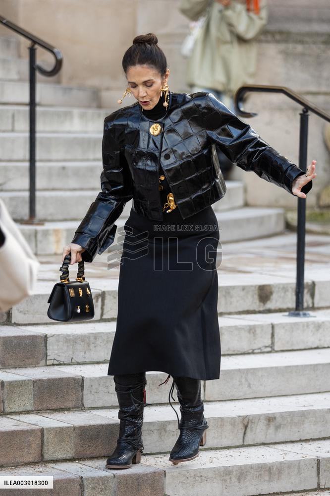 PFW - Schiaparelli Haute Couture - Arrivals NB