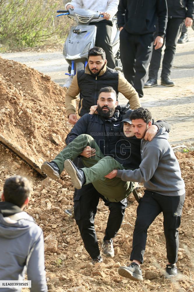 Israeli Forces Kill 22 People In South Lebanon As Residents Try To Return