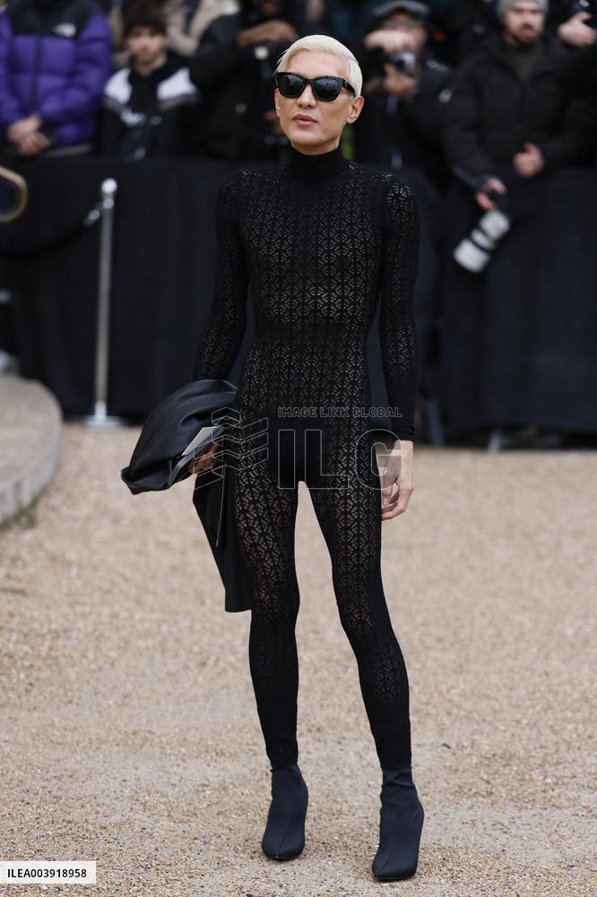 PFW - Celebs At Schiaparelli