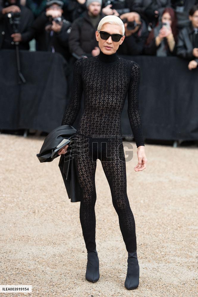 PFW Schiaparelli Arrivals