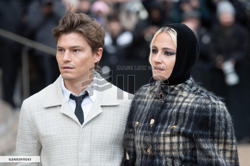 PFW Schiaparelli Arrivals