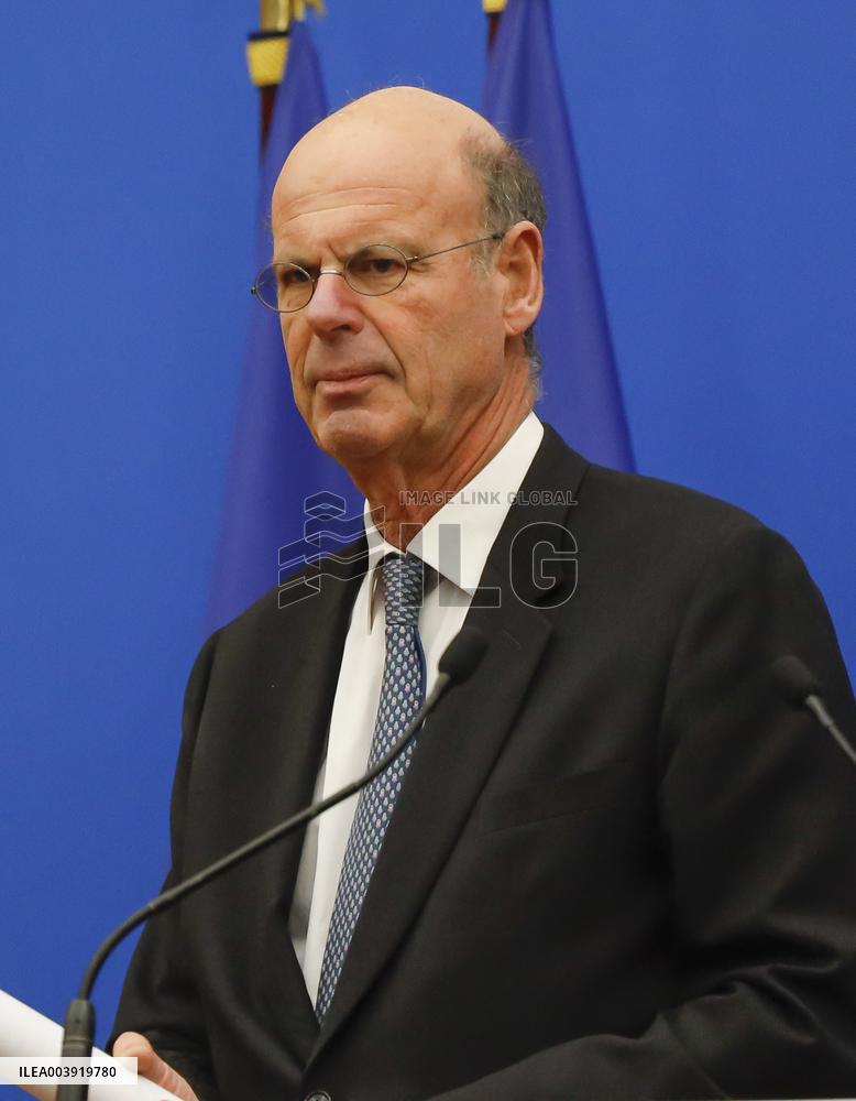 Eric Lombard at The Report on Economic Issues - Paris