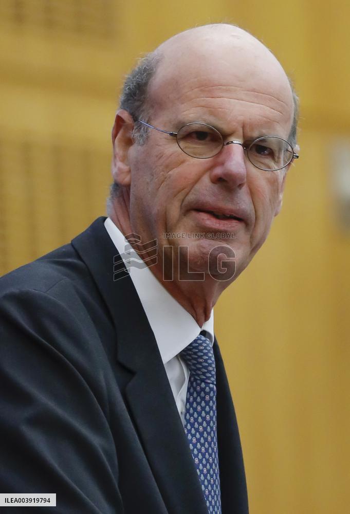 Eric Lombard at The Report on Economic Issues - Paris